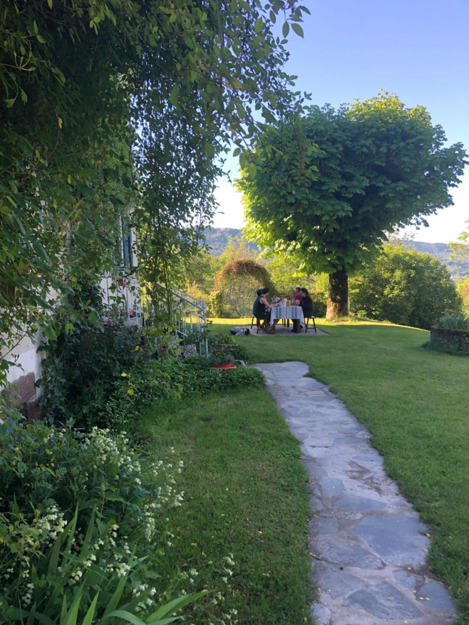 Le Figarelou Bed & Breakfast Thiézac Екстериор снимка